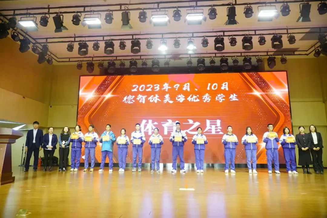 业余篮球爱好者如何成为优秀的替补球员_1